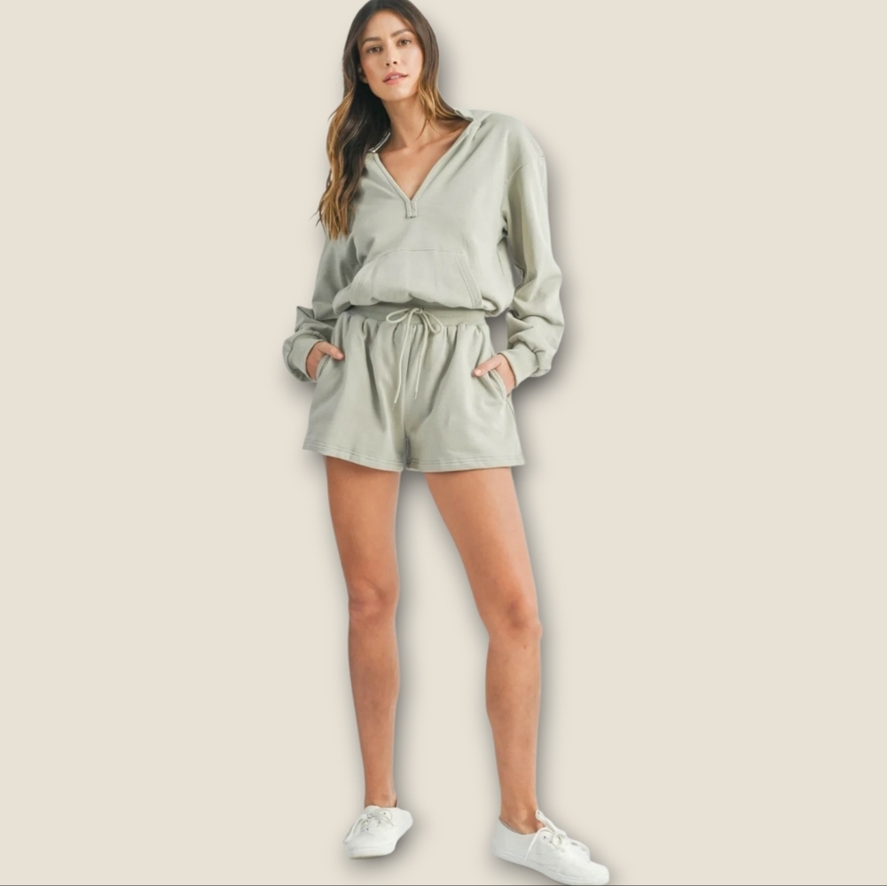 NWT MABLE French Terry Long Sleeve V-Neck Hooded Drawstring Waist Sage Romper M - Picture 12 of 14